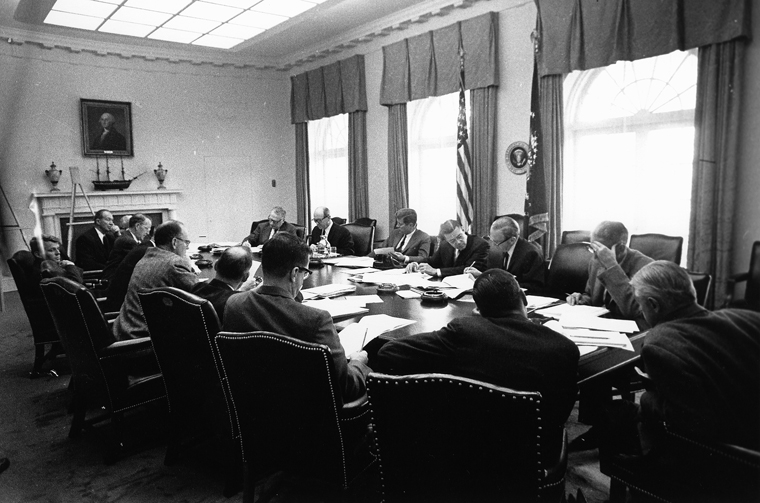EXCOMM_meeting,_Cuban_Missile_Crisis,_29_October_1962